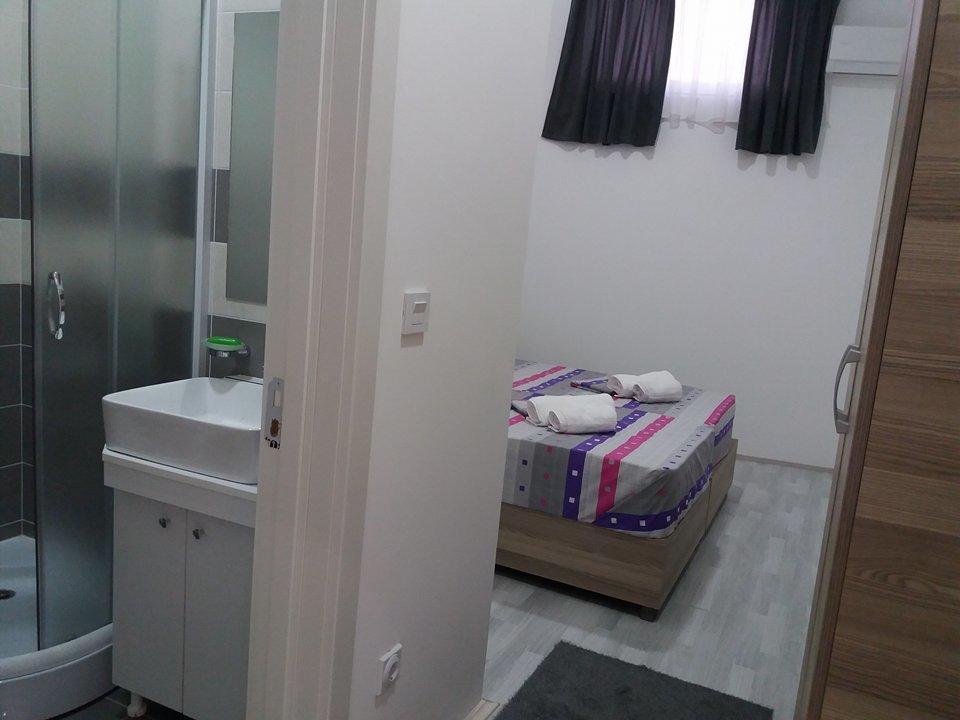 Atina Lux Hostel Λέσκοβατς Εξωτερικό φωτογραφία