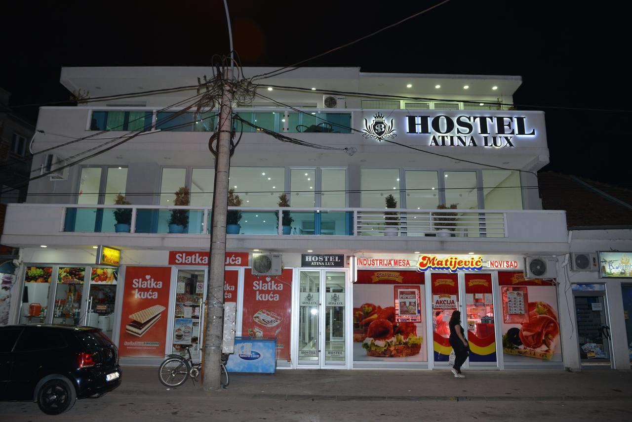 Atina Lux Hostel Λέσκοβατς Εξωτερικό φωτογραφία